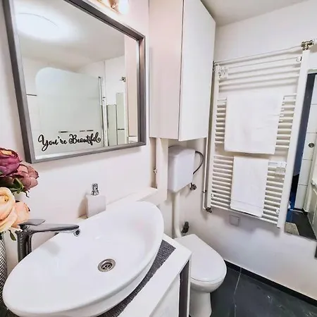 Modern Flat With Perfect Location * Budapest
