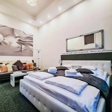 Modern Flat With Perfect Location アパート *