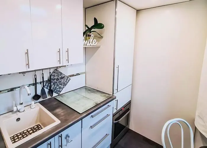 Modern Flat With Perfect Location דירה בודפשט